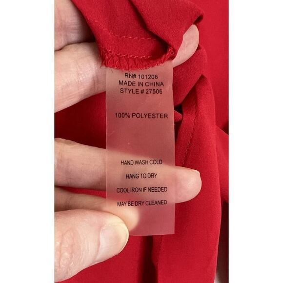 Soft Surroundings Women’s 3/4 Zip Hoodie Size S Red Classic Lightweight Comfy - Picture 4 of 7